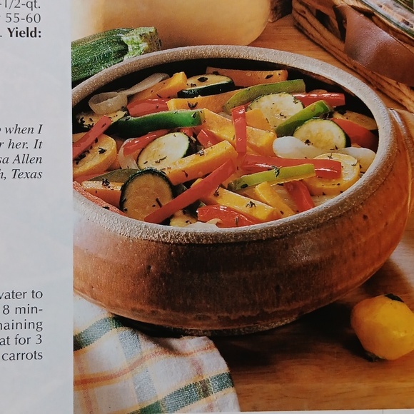 1998 Taste Of Home Hardcover Cookbook Of Annual Recipes, Holiday Kitchen Vintage - Picture 10 of 16